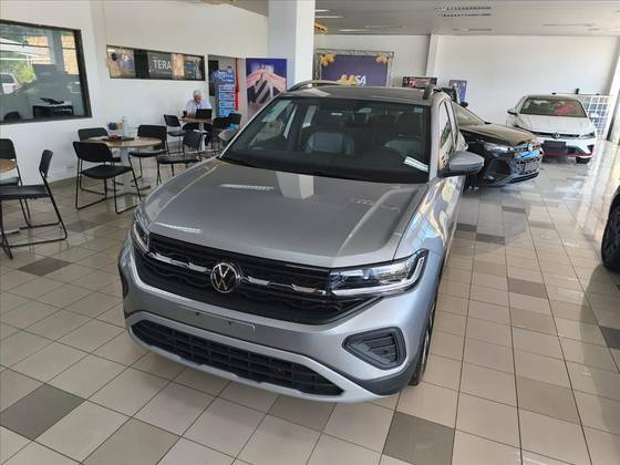 VOLKSWAGEN T-CROSS 1.0 200 TSI TOTAL FLEX COMFORTLINE AUTOMÁTICO VOLKSWAGEN T-CROSS 1.0 200 TSI TOTAL FLEX COMFORTLINE AUTOMÁTICO